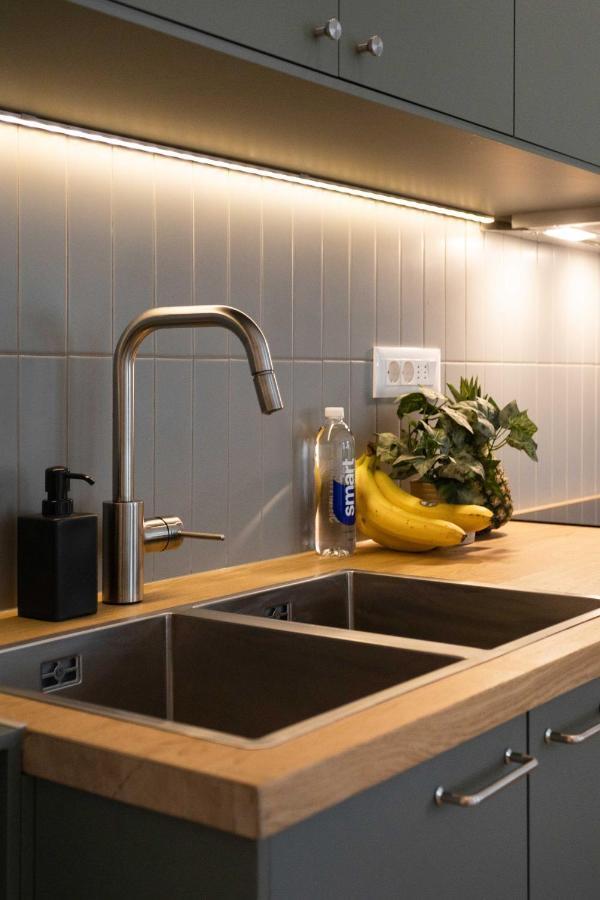 Flok Design Apartments- Botanical Garden Zagreb Luaran gambar