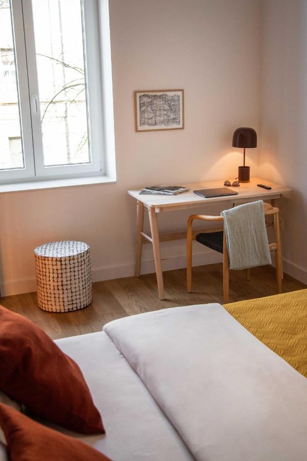 Flok Design Apartments- Botanical Garden Zagreb Luaran gambar